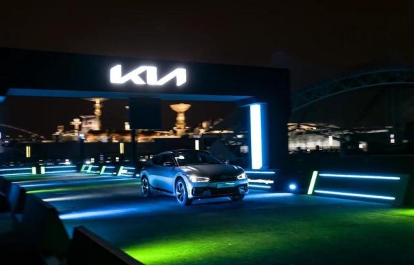 C7娱乐 起亚EV6 GT正式亮相 零百加速3.5秒 支持800V快充